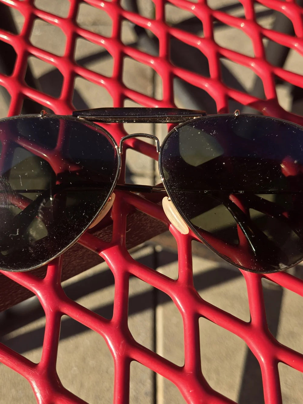Ray Ban Shooter Classic Aviator Sunglasses in Gold with Dark Lenses